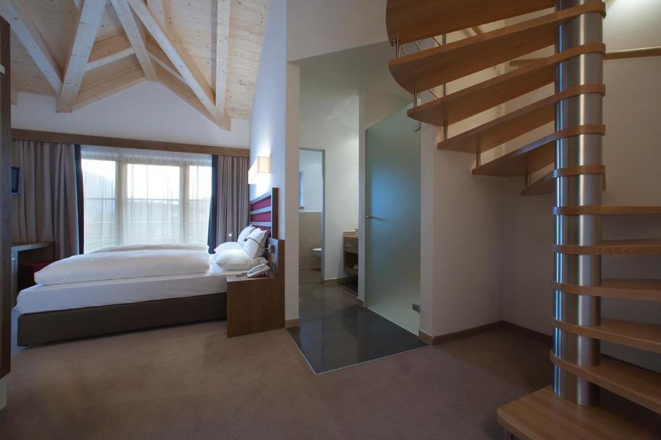 Hotel La Fradora - Dolomites Hotel San Cassiano  Kamer foto