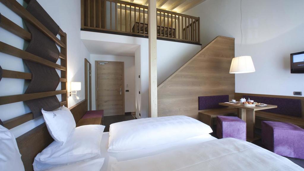 Hotel La Fradora - Dolomites Hotel San Cassiano  Buitenkant foto